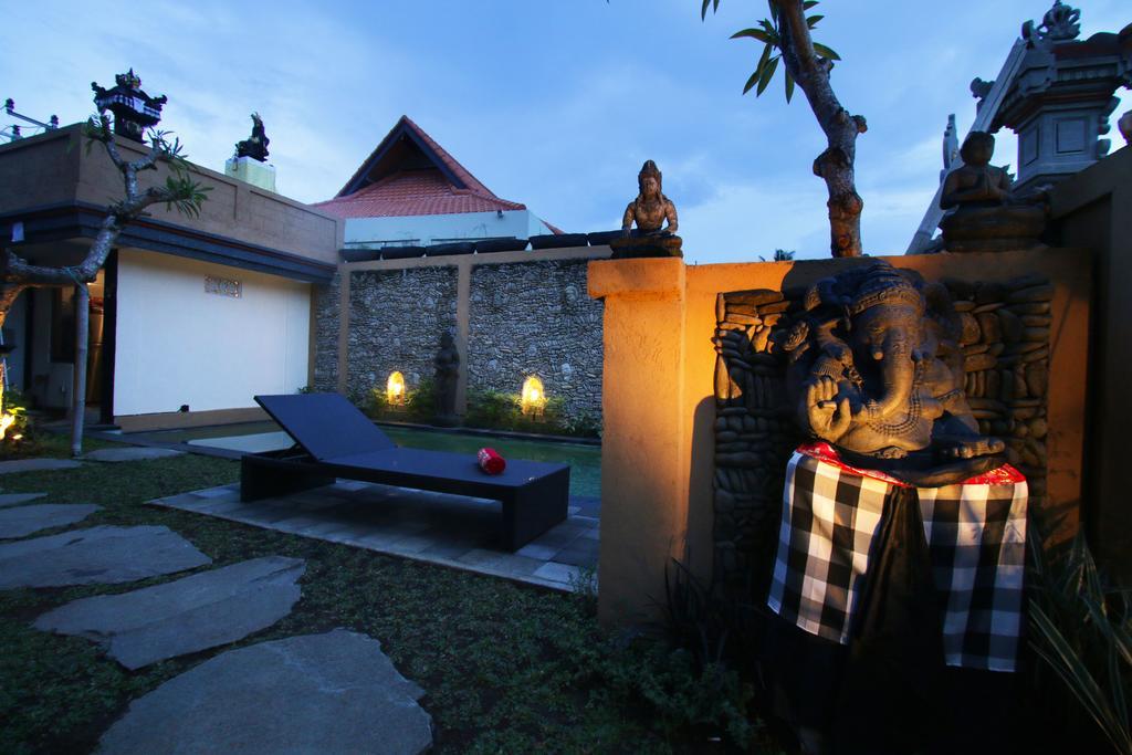 Hotel Pondok Wira Ubud Zewnętrze zdjęcie