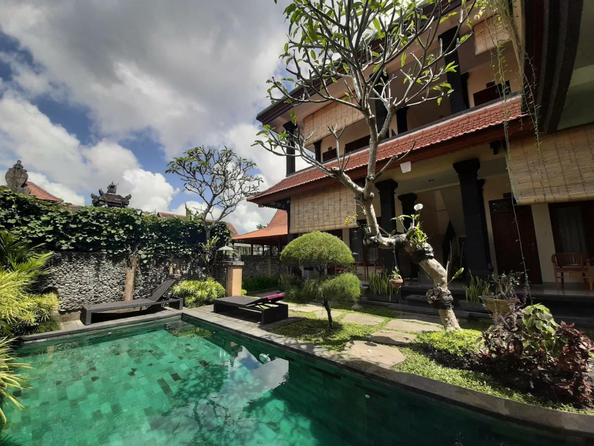 Hotel Pondok Wira Ubud Zewnętrze zdjęcie